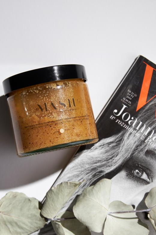 NAWILIŻAJĄCY PEELING DO CIAŁA GLOW STORY Z DROBINAMI ZŁOTA