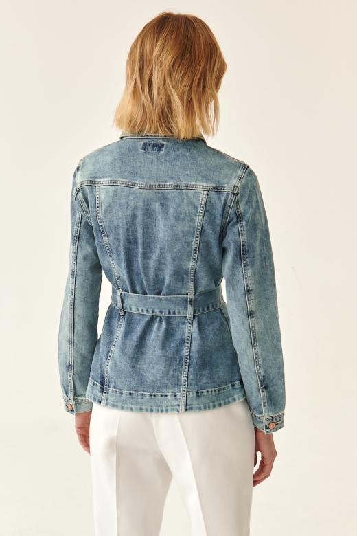 DENIM JACKET WITH A BELT BISKA