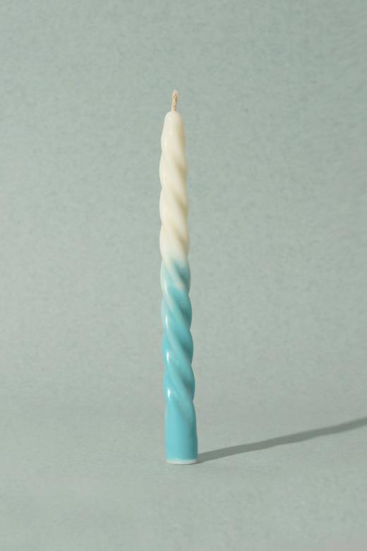 ŚWIECA SOYA TWISTED