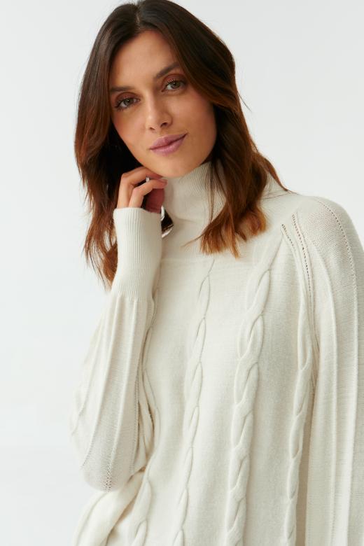 TEXTURED LADIES’ SWEATER WITH A TURTLENECK MEDUZA