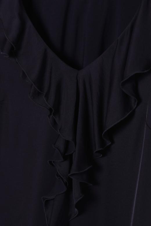 ELEGANCKA BLUZKA Z FALBANAMI RAMOKI
