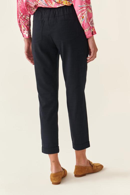 WOMEN’S TROUSERS WITH SEWN ON POCKETS SUMIKO