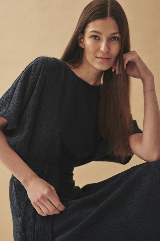 ROCHIE MIDI AIRY DIN MATERIAL CREȚ - LUNIZMA