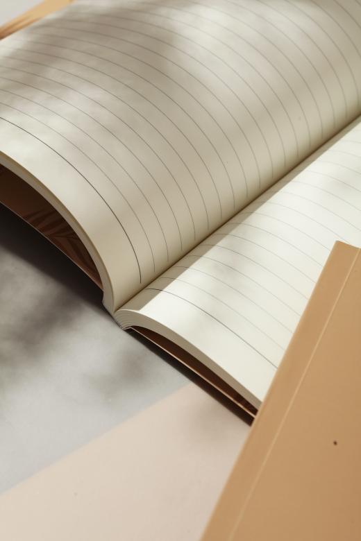 PLANNER W LINIE LEAF