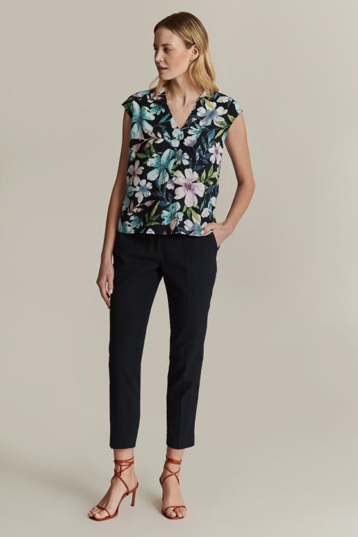 ELEGANCKA BLUZKA BEZ RĘKAWÓW AWITA